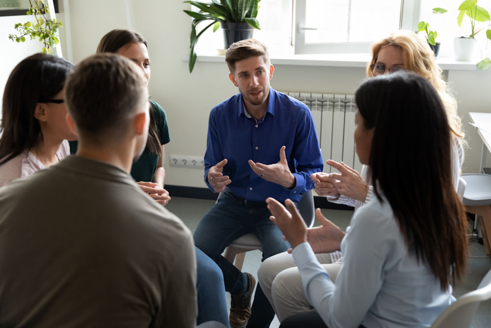 AdobeStock_314821983.jpg - group therapy in residential rehab